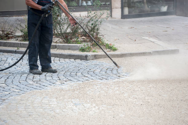 Post-Construction Pressure Washing in Pine Island Center, FL