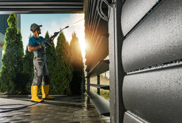 Best Factory Floor Cleaning  in Pine Island Center, FL